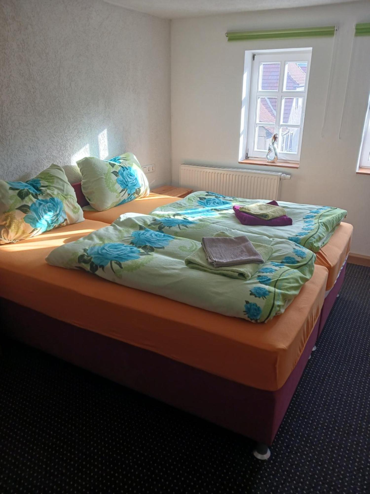Ferienwohnung Leon Heldburg Exteriör bild